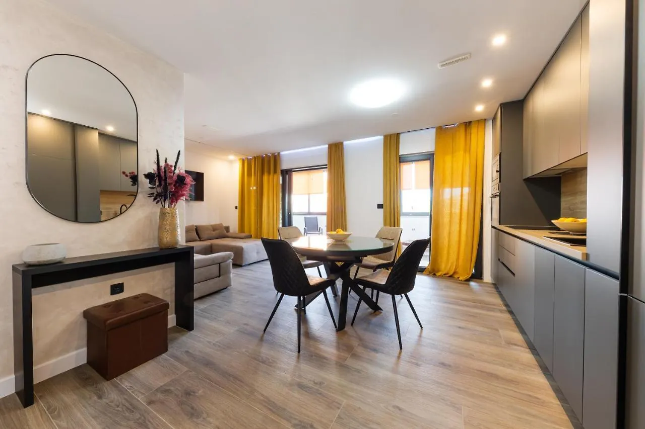 Orange Apartment&Spa Okrug Gornji Trogir