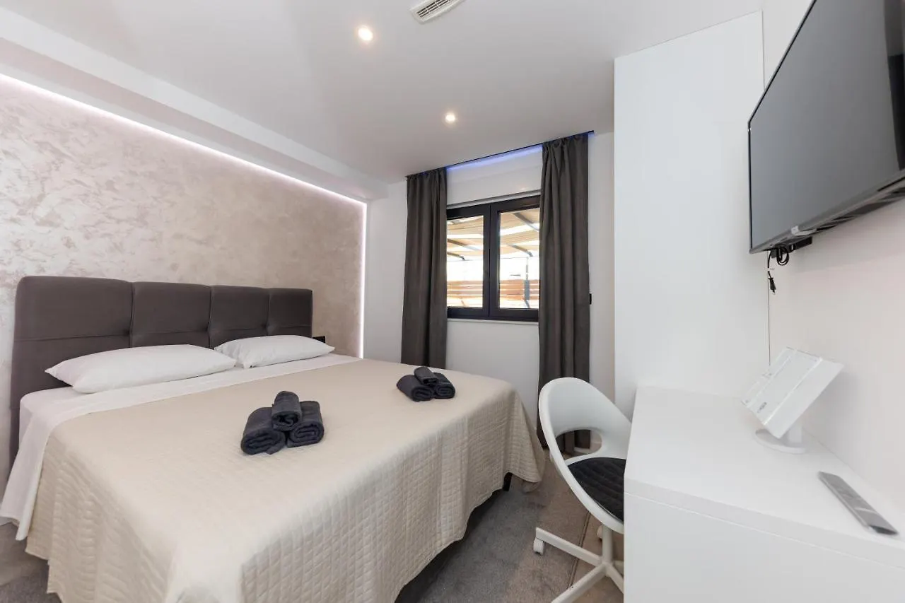 Orange Apartment&Spa Okrug Gornji Trogir